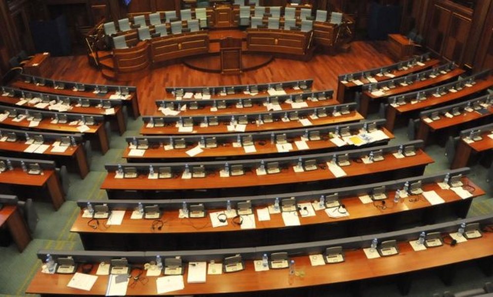 Me nj&euml; or&euml; vones&euml; nis seanca konstituive e Kuvendit n&euml;