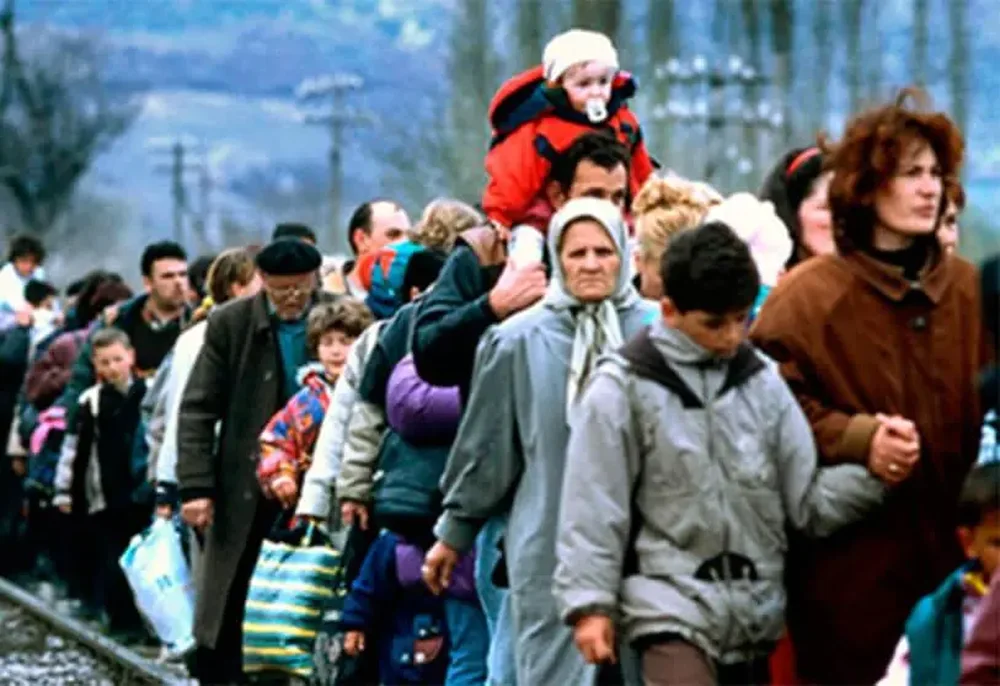 Krime kund&euml;r civil&euml;ve gjat&euml; luft&euml;s n&euml; Kosov&euml;,