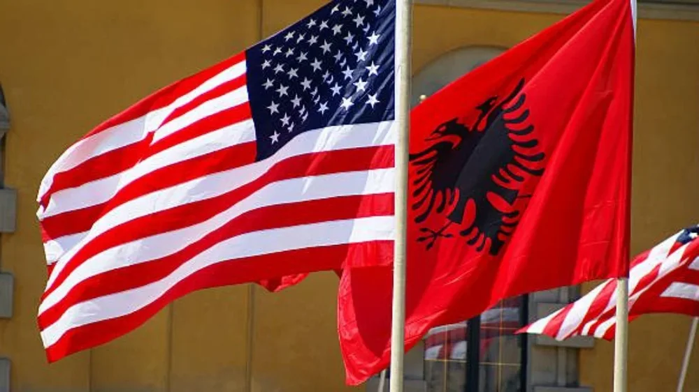 K&euml;shilli i Marr&euml;dh&euml;nieve Shqiptaro Amerikane k&euml;rkon