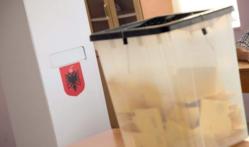 Dibra dhe Vlora, dy ekstremet n&euml; vota t&euml; hedhura deri tani (Shifrat)