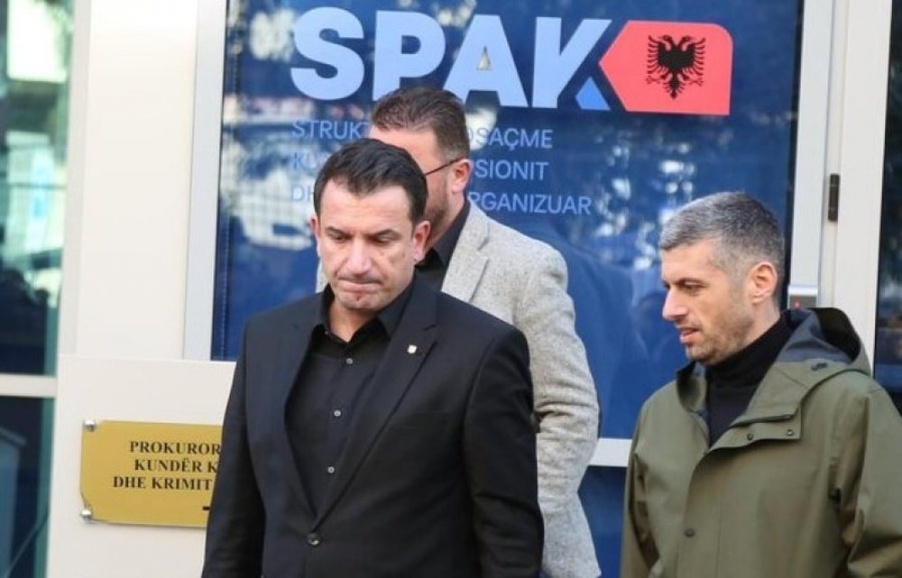 Nis gjyqi/ Erion Veliaj ofron para n&euml; k&euml;mbim t&euml; liris&euml; nga