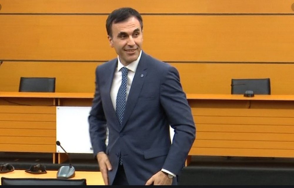 Manja nxjerr bllof Olsian &Ccedil;el&euml;n p&euml;r konsultimet e Kodit Penal