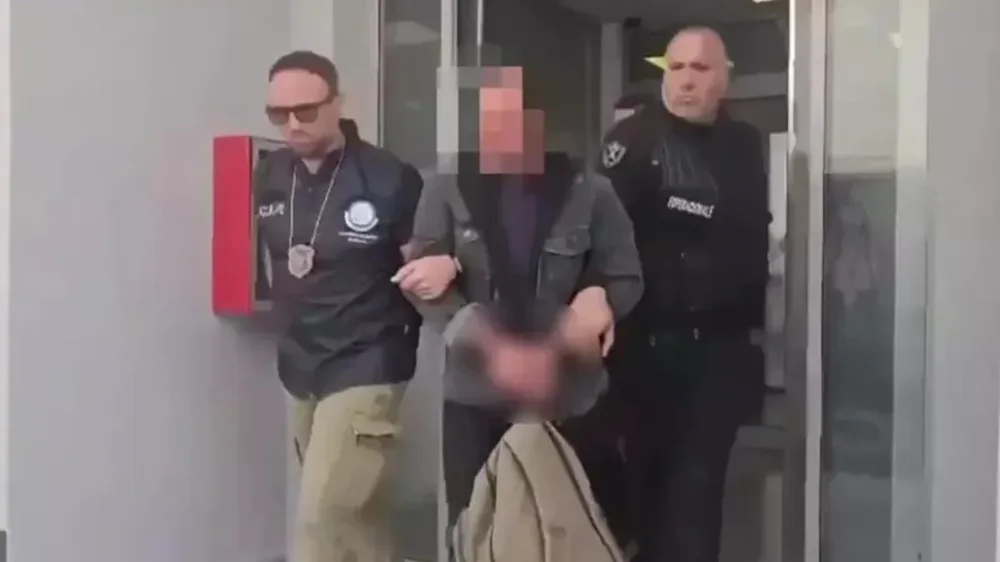 Ekstradohet nga Dubai shqiptari n&euml; k&euml;rkim, i p&euml;rfshir&euml;