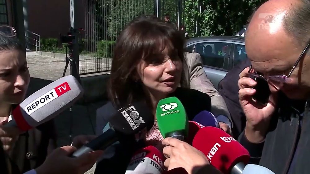 Shkelje e barazis&euml; n&euml; tendera, ish-drejtoresha e ARSH i shp&euml;ton