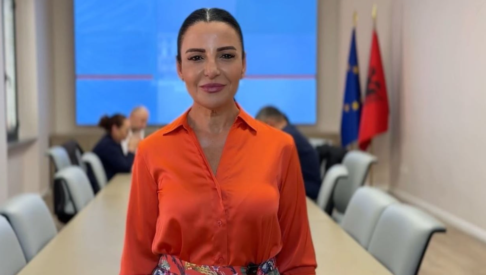 Po vijn&euml; fadromat/ Balluku njofton me buz&euml;qeshje: Nga ky moment IKMT