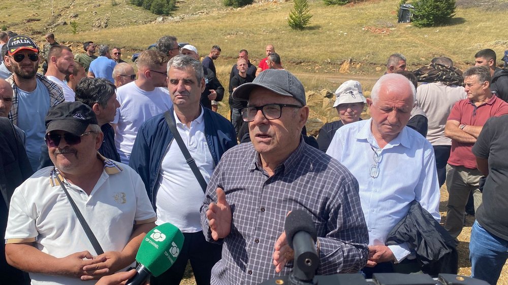 &lsquo;Uji &euml;sht&euml; jeta&rsquo;: Banor&euml;t e Martaneshit
