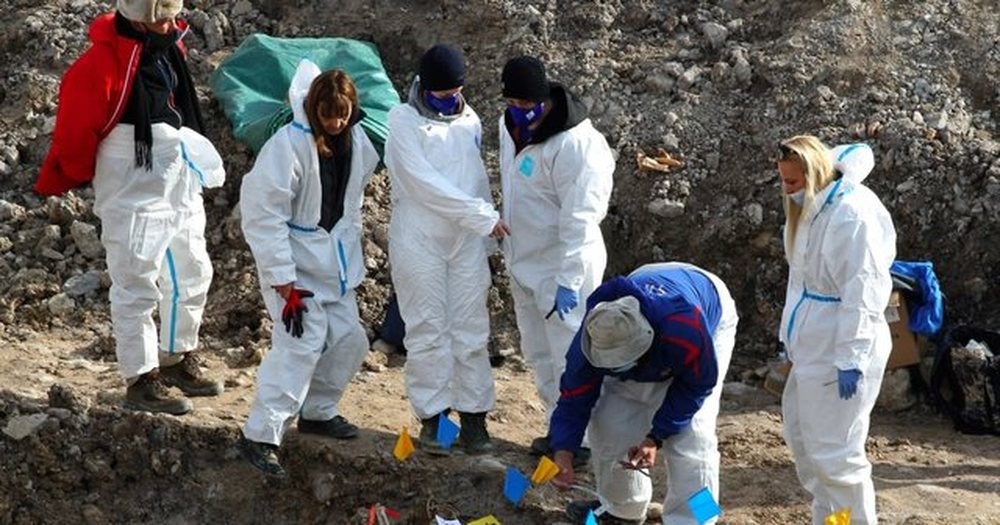 Dyshohet se i p&euml;rkasin personave t&euml; zhdukur, zbulohen mbetje mortore