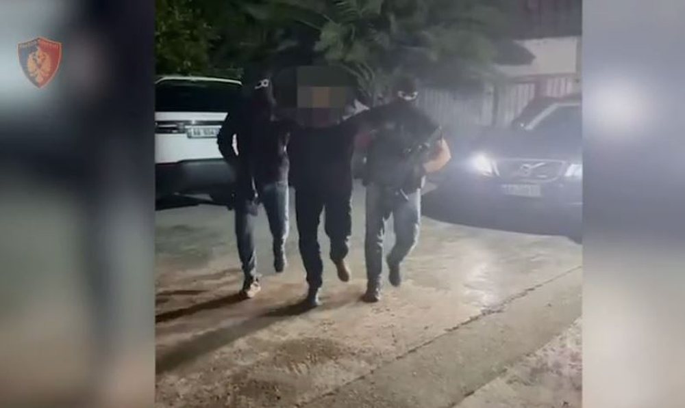 I d&euml;nuar n&euml; Kosov&euml; p&euml;r kultivim bim&euml;sh narkotike,