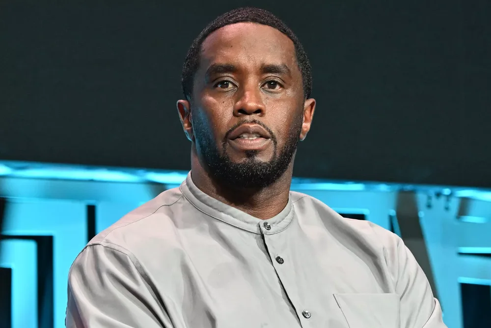Diddy d&euml;nohet me 50 muaj burg