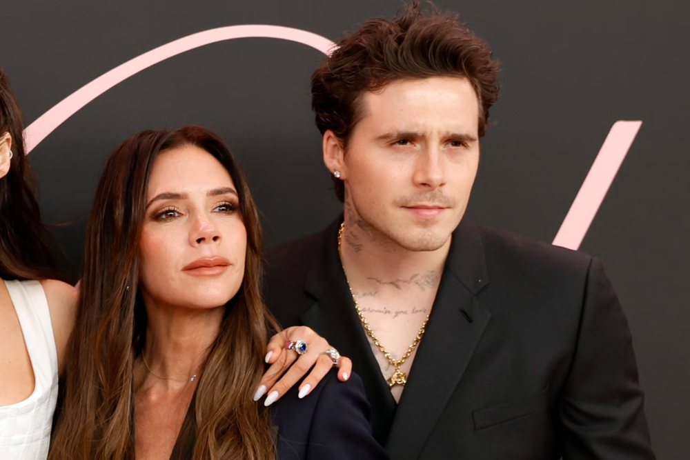 Victoria Beckham k&euml;rkon t&euml; b&euml;j&euml; paqe me Brooklyn?