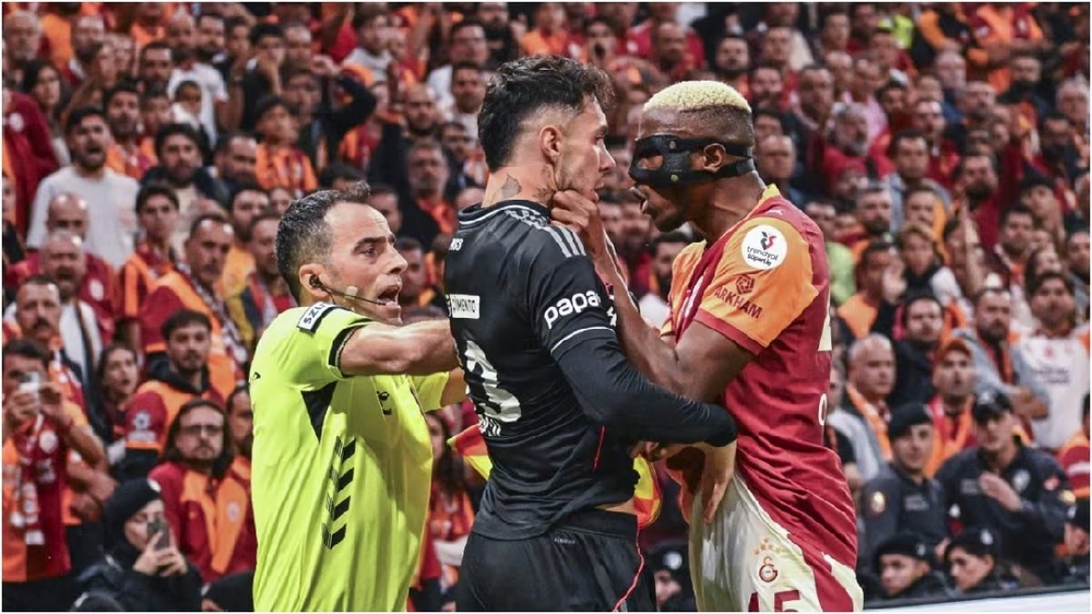 Skandali n&euml; Turqi, 371 arbitra kan&euml; llogari n&euml; kompani bastesh: