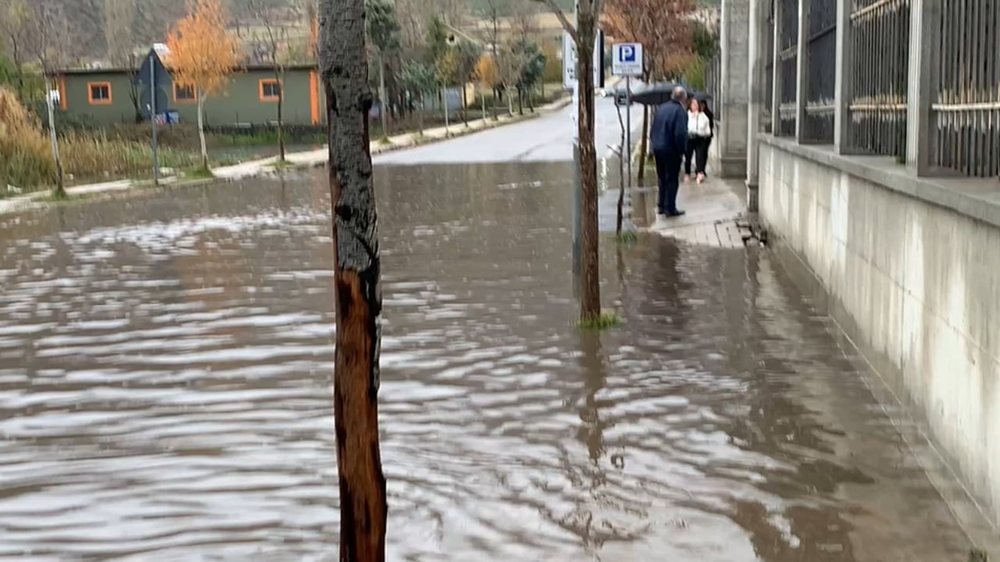 Reshjet e dendura t&euml; shiut n&euml; Bulqiz&euml;/ P&euml;rmbyten disa akse,