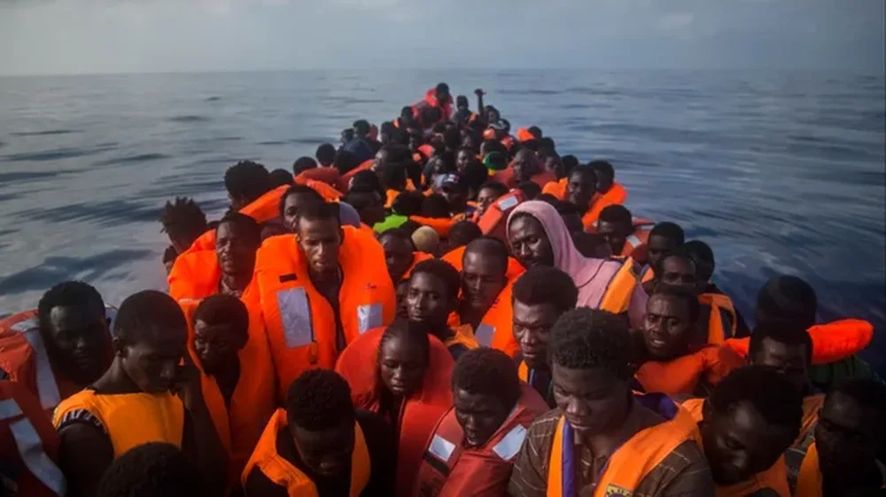 Tragjedi n&euml; brigjet Senegalit/ P&euml;rmbyset varka me emigrant&euml;