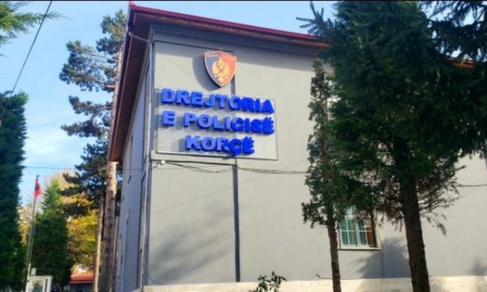 Sherr me grushte dhe sende t&euml; forta mes t&euml; rinjve n&euml;