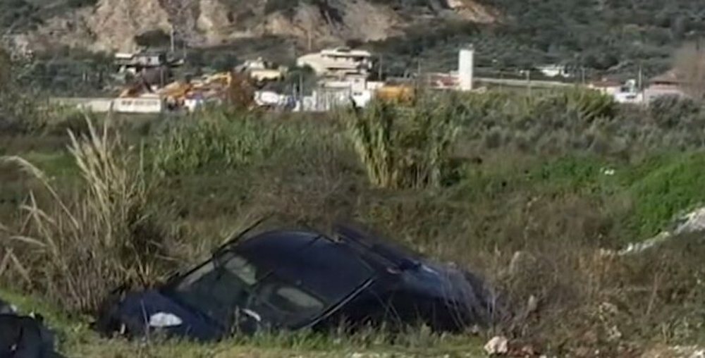 Furgoni i FNSH p&euml;rplaset me Benzin dhe bie n&euml; kanal, plagosen 2