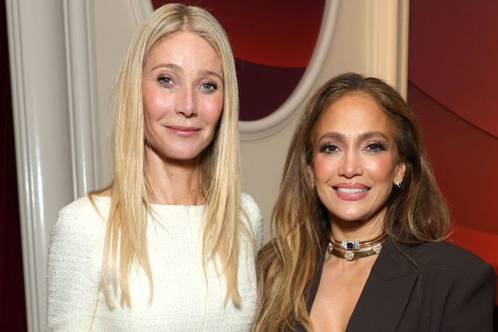 Paltrow dhe Lopez flasin p&euml;r kritikat dhe presionin e fam&euml;s