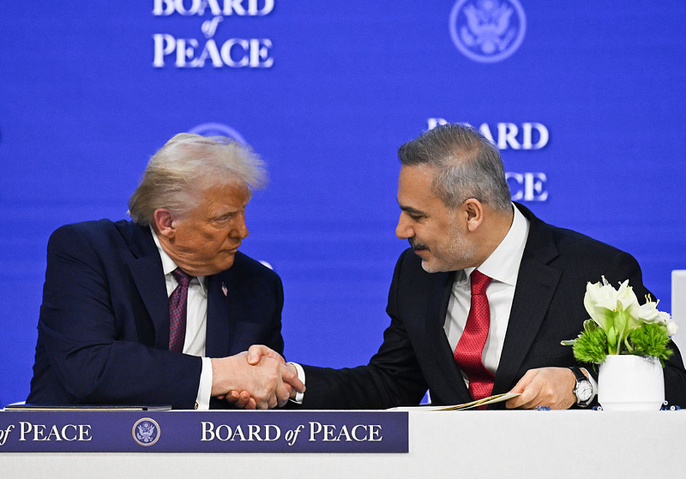Euractiv: Athina e shqet&euml;suar nga Bordi i Paqes i Trumpit