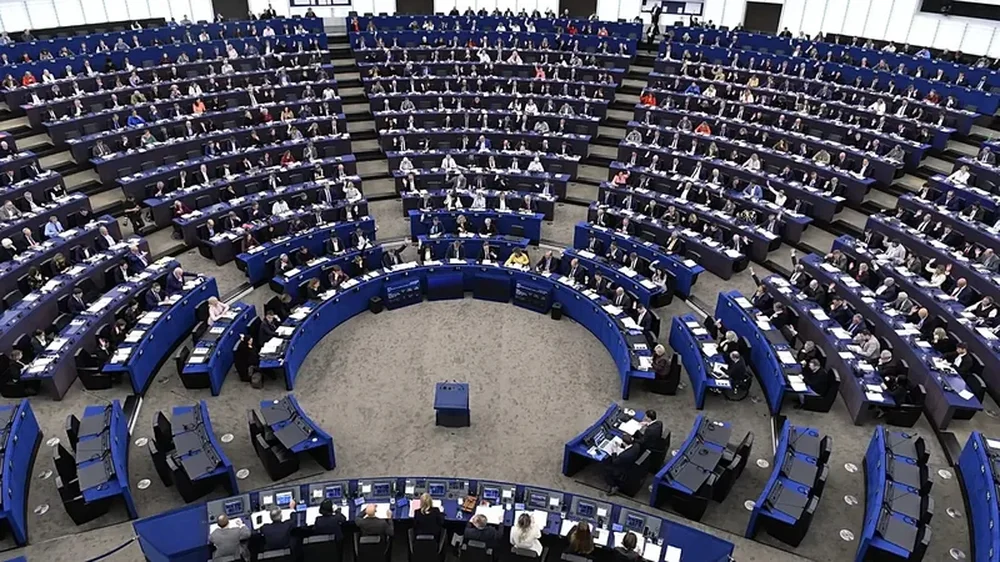 PE frik&euml; nga Orban, 17 miliard&euml; euro kredi t&euml; BE-s&euml; mund