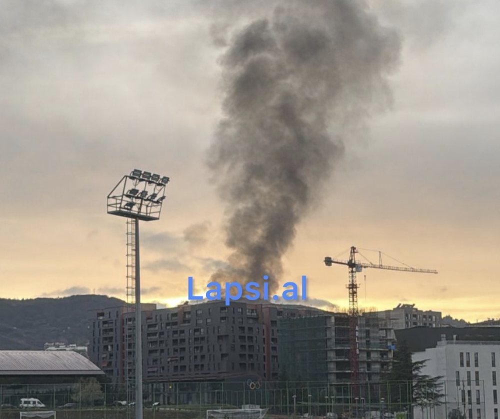 Zjarr n&euml; komun&euml;n e Parisit (Pamjet)