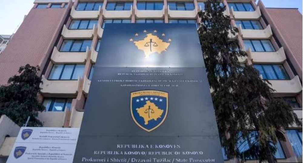 Akuzohej p&euml;r krime lufte, serbi d&euml;nohet me 13 vite burg edhe pas