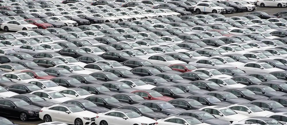Ekonomia gjermane n&euml; kriz&euml;, industria shkurtoi 120 000 vende pune