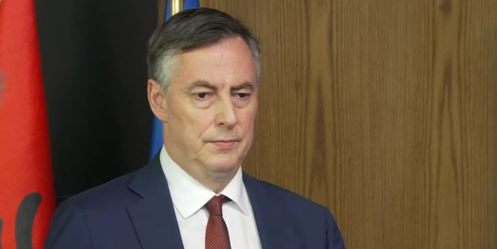 McAllister kritik&euml; dhe PD-s&euml;: Jo protesta t&euml; dhunshme