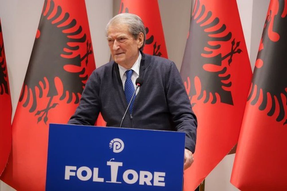 Berisha: N&euml;se sulmoni selin&euml; e PD, do sulmojm&euml; selit&euml; e PS