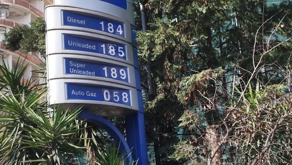 (FOTO) Shikoni sa &euml;sht&euml; rritur nafta n&euml; Shqip&euml;ri, q&euml;