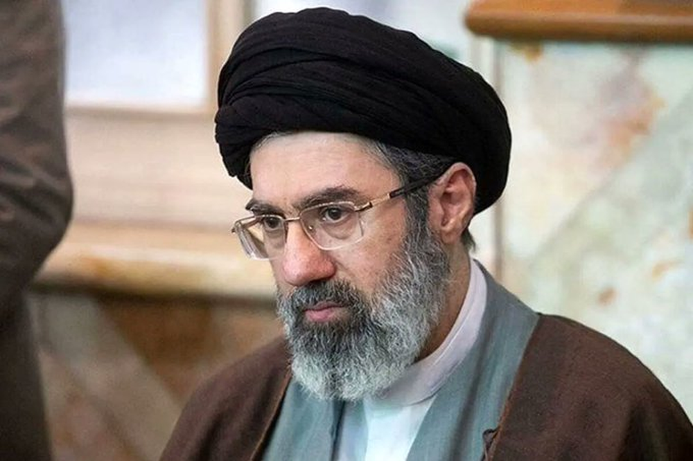 E FUNDIT/ Djali i Khameneit zgjidhet Udh&euml;heq&euml;si i ri i Iranit