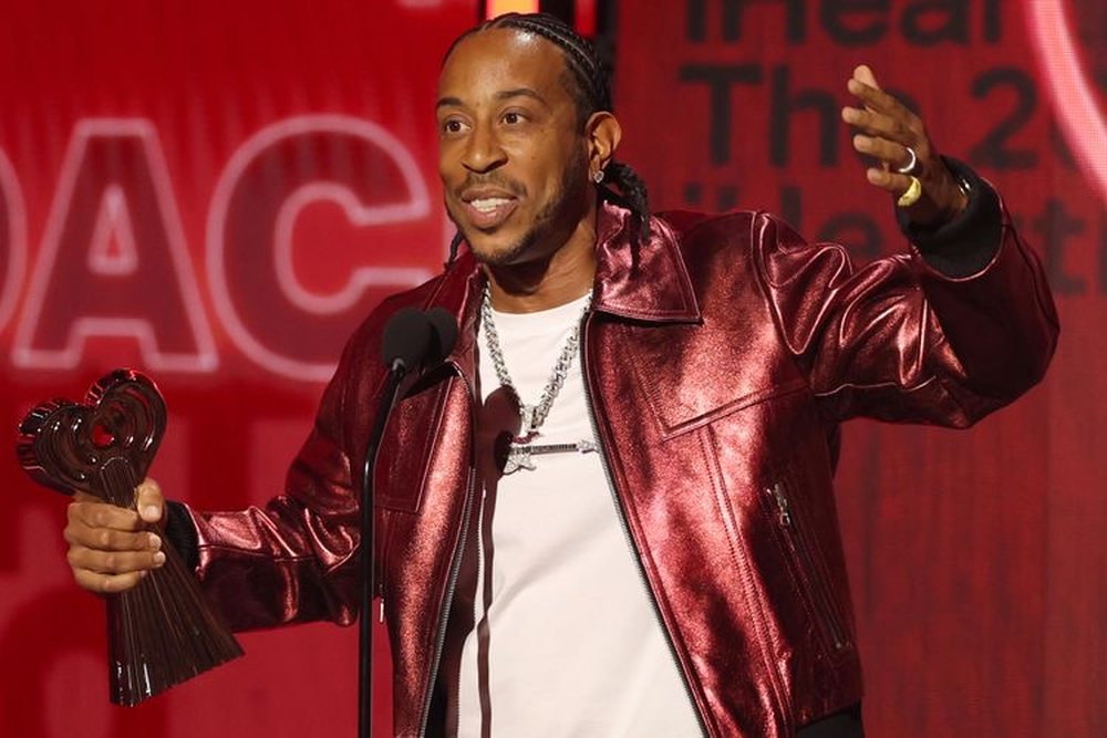 Ludacris nderohet me &ccedil;mim n&euml; iHeartRadio Music Awards 2026