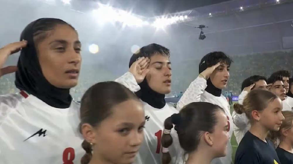 Lojtaret e Iranit n&euml;n terrorin e regjimit: p&euml;rsh&euml;ndetje ushtarake