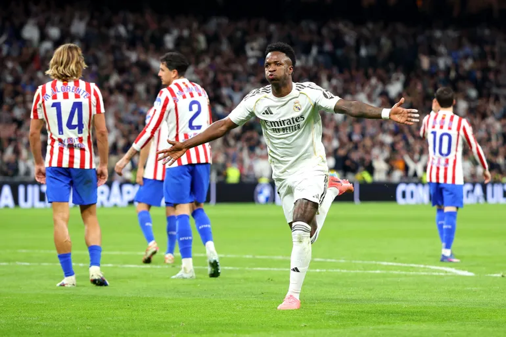 Real fiton me p&euml;rmbysje nj&euml; derbi drith&euml;rues ndaj Atletico