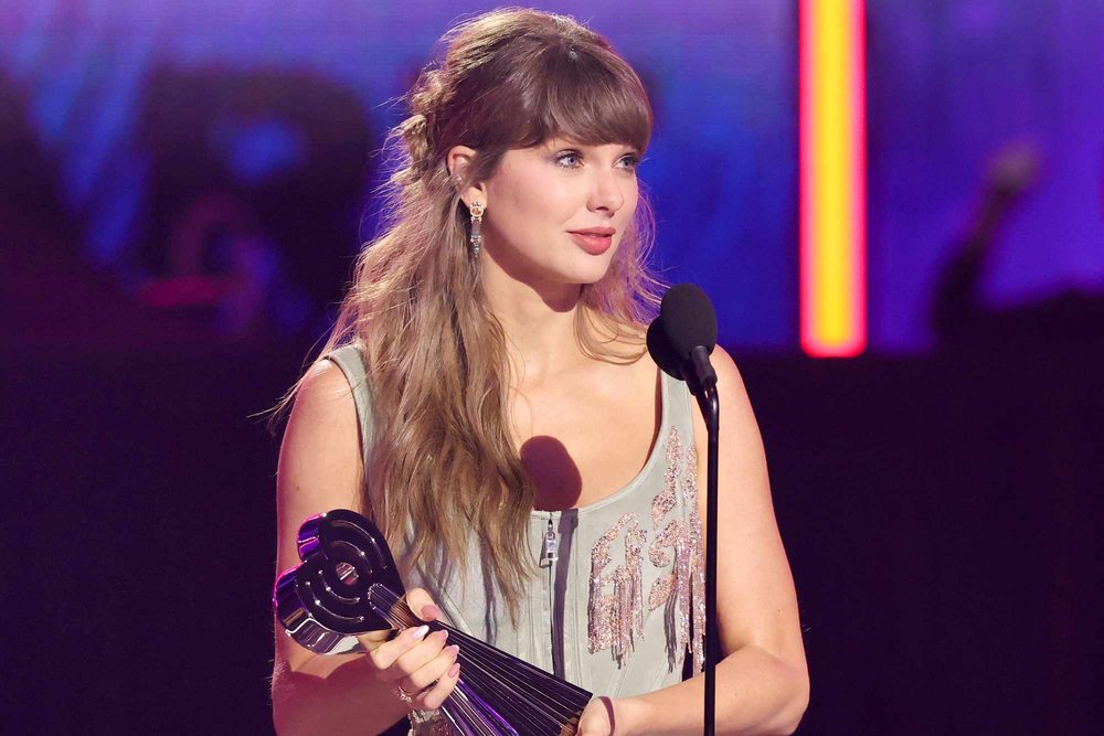 Taylor Swift n&euml; qend&euml;r t&euml; z&euml;rave p&euml;r shtatz&euml;ni