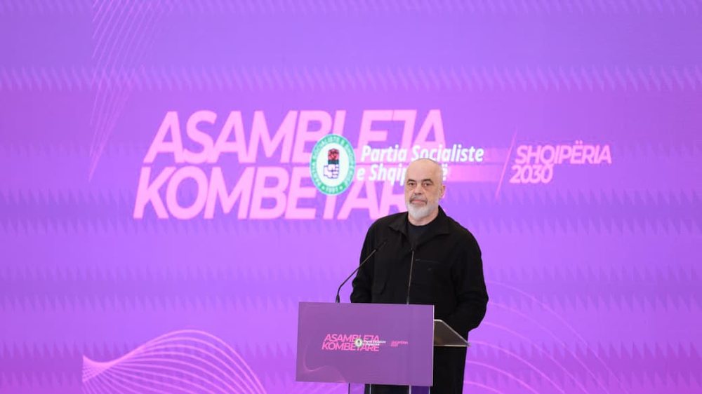 Rama rikonfirmon Ballukun n&euml; Fier, ndryshon disa drejtues qarqesh (Emrat)