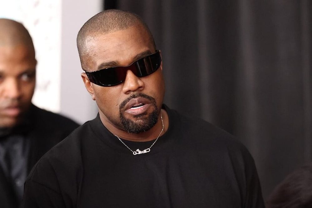 Kanye West p&euml;rballet me akuza t&euml; reja p&euml;r sulm seksual