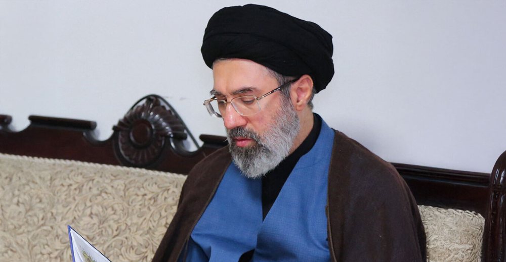 Zbulimi/ Djali i Khamenei ka apartamente pran&euml; pallatit t&euml; William dhe