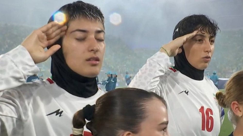 Dalin PAMJET/ Si u arratis&euml;n nga hoteli 5 futbollistet e Iranit n&euml;