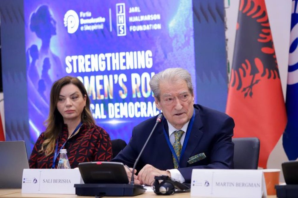 Berisha: Ai q&euml; agresoi Alban&euml;n n&euml; parlament &euml;sht&euml;