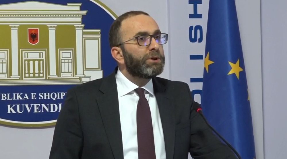 PD k&euml;rkon komision hetimor p&euml;r AKSHI-n, Bardhi: T&euml; garantohet