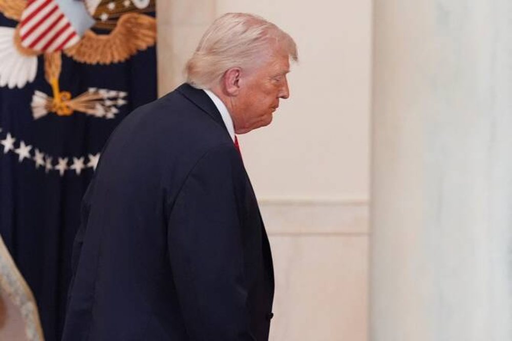 Trump vendos tarifa t&euml; reja p&euml;r ila&ccedil;et dhe rregullon tarifat