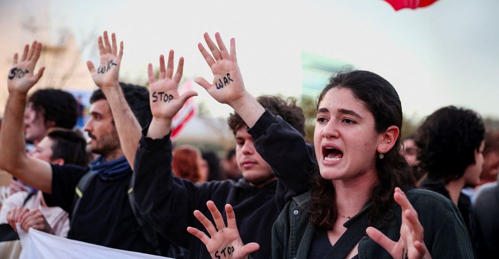 Mij&euml;ra protestues kund&euml;r luft&euml;s n&euml; Tel Aviv: Netanyahu
