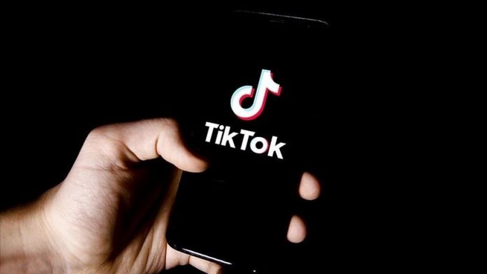 Qindra familje n&euml; Franc&euml; ngren&euml; padi kund&euml;r TikTok n&euml;n
