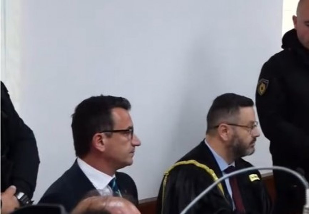 Veliaj n&euml; gjykat&euml; k&euml;rkon transmetimin live t&euml; seanc&euml;s,