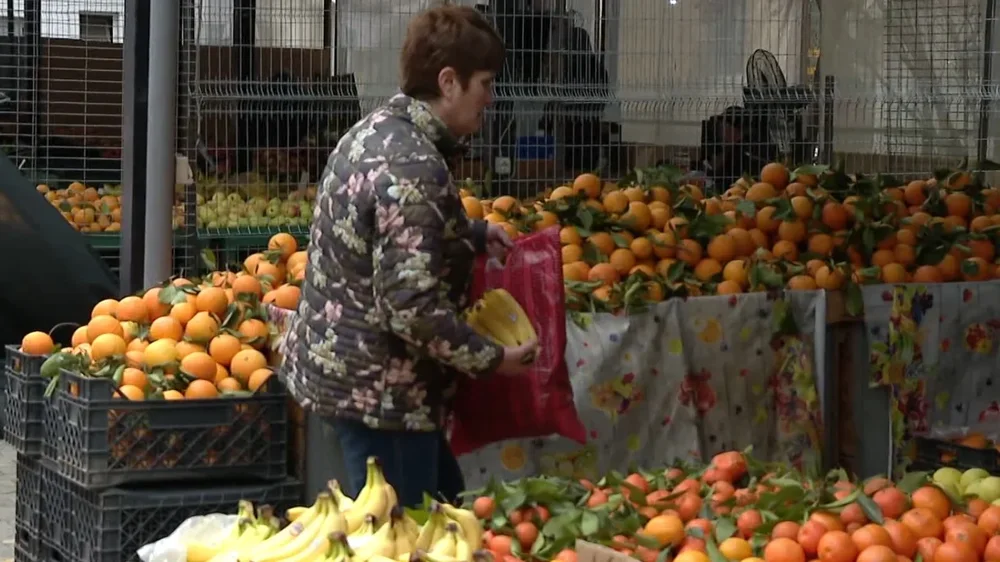 Inflacioni fiksohet në 1.9%/ Ushqimet rriten, shqiptarët nuk kursehen