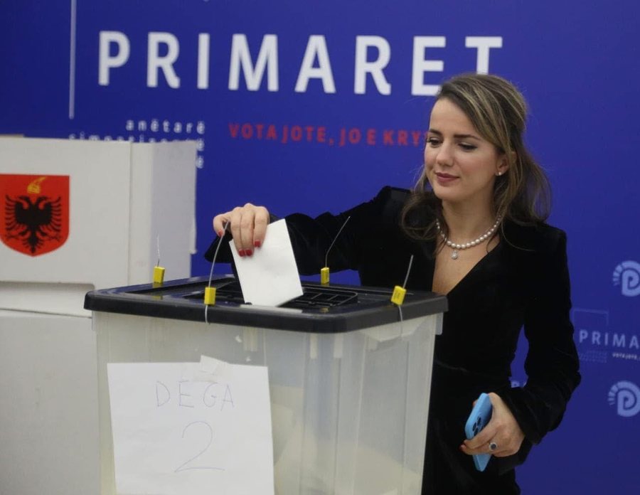 Rudina Hajdari del pro SPAK: Zgjedhjet e 11 majit, një referendum mes