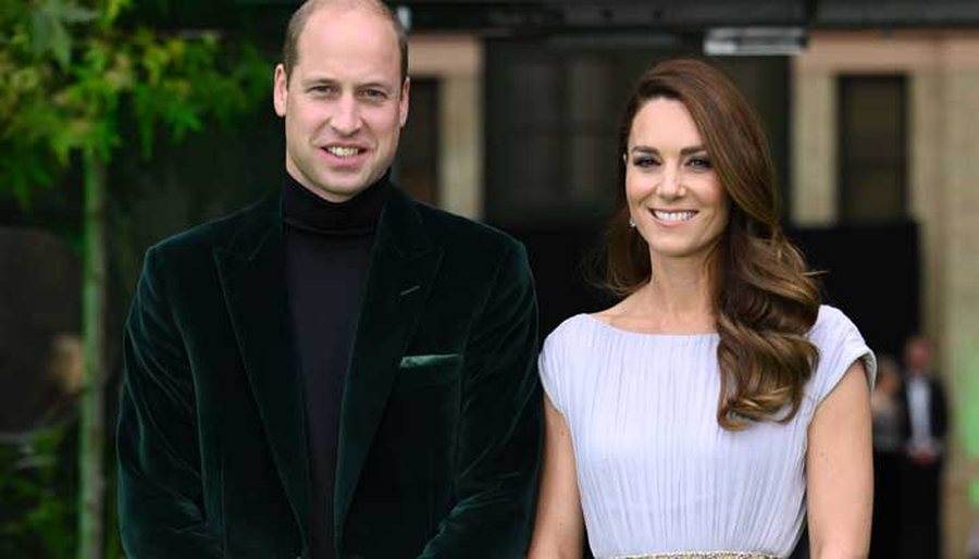 Kate Middleton dhe Princi William ndajnë momentin romantik në