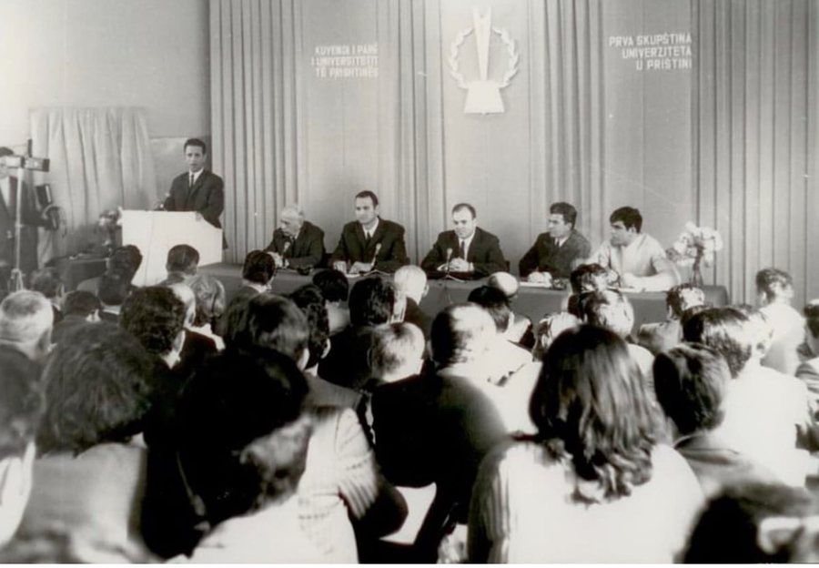 FOTO HISTORIKE/ 55 vjet nga themelimi i Universitetit të Prishtinës