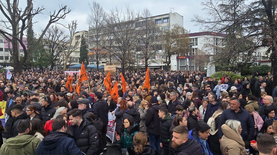 Tragjedia me 57 viktima në Tempi/ Sot protesta masive në Greqi,