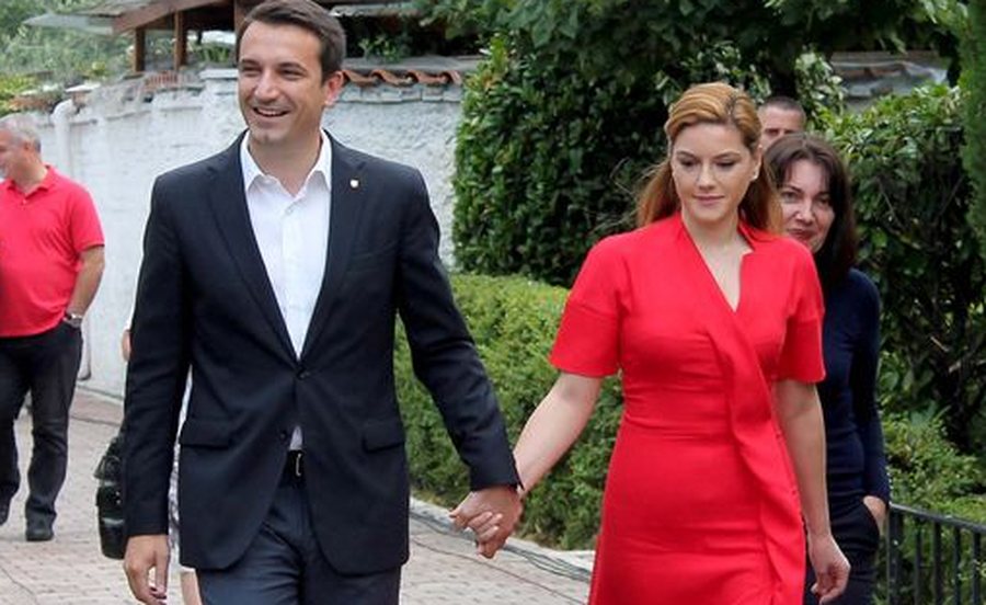 FOTO/ Festë në familjen e Erion Veliajt, kryebashkiaku: Jam kapluar