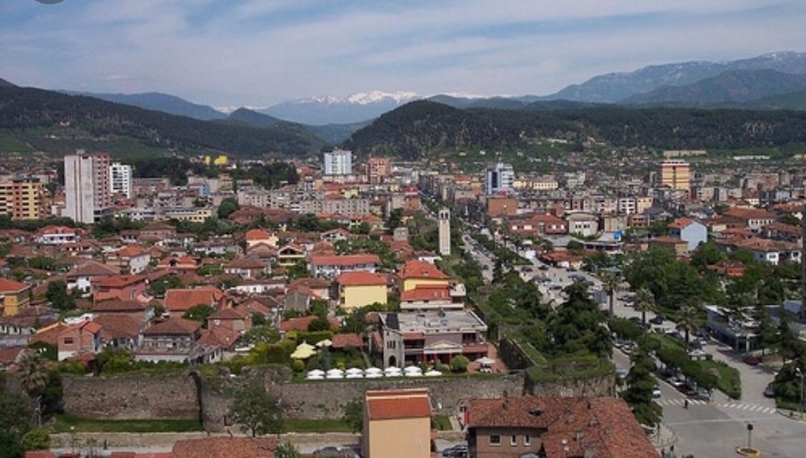 Para për të favorizuar ndërtimin pa leje, dënohet me burg